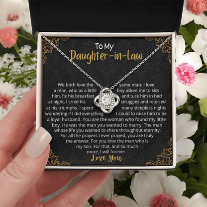 [Almost Sold Out] To My Beautiful Daughter in Law - Love Knot Necklace - Charming Family Gift
