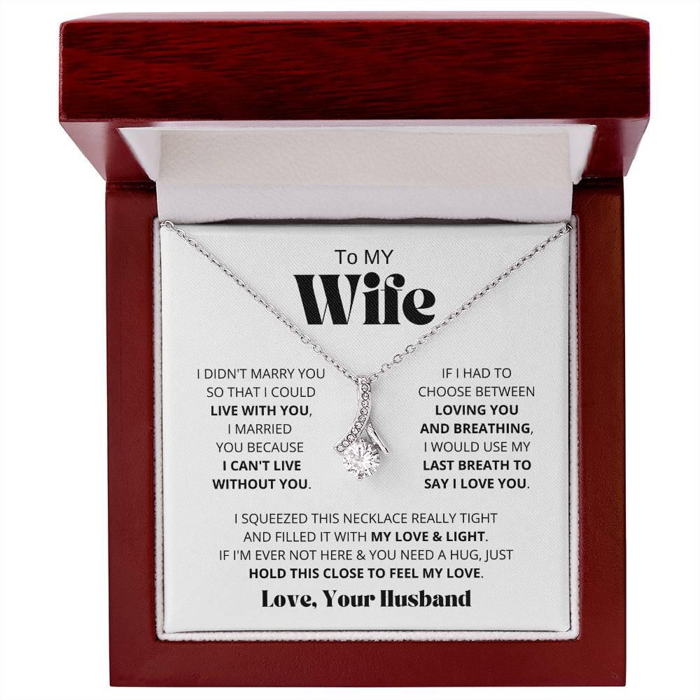 [Almost Sold Out] Wife - I Love You - Alluring Beauty Necklace - Charming Family Gift