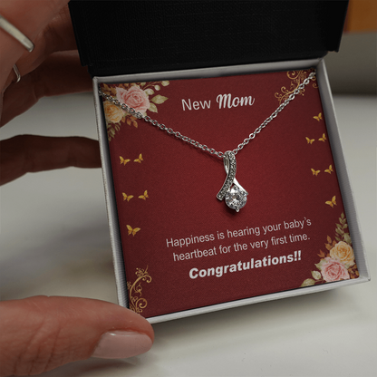 New Moms Alluring Beauty Necklace Gift Set