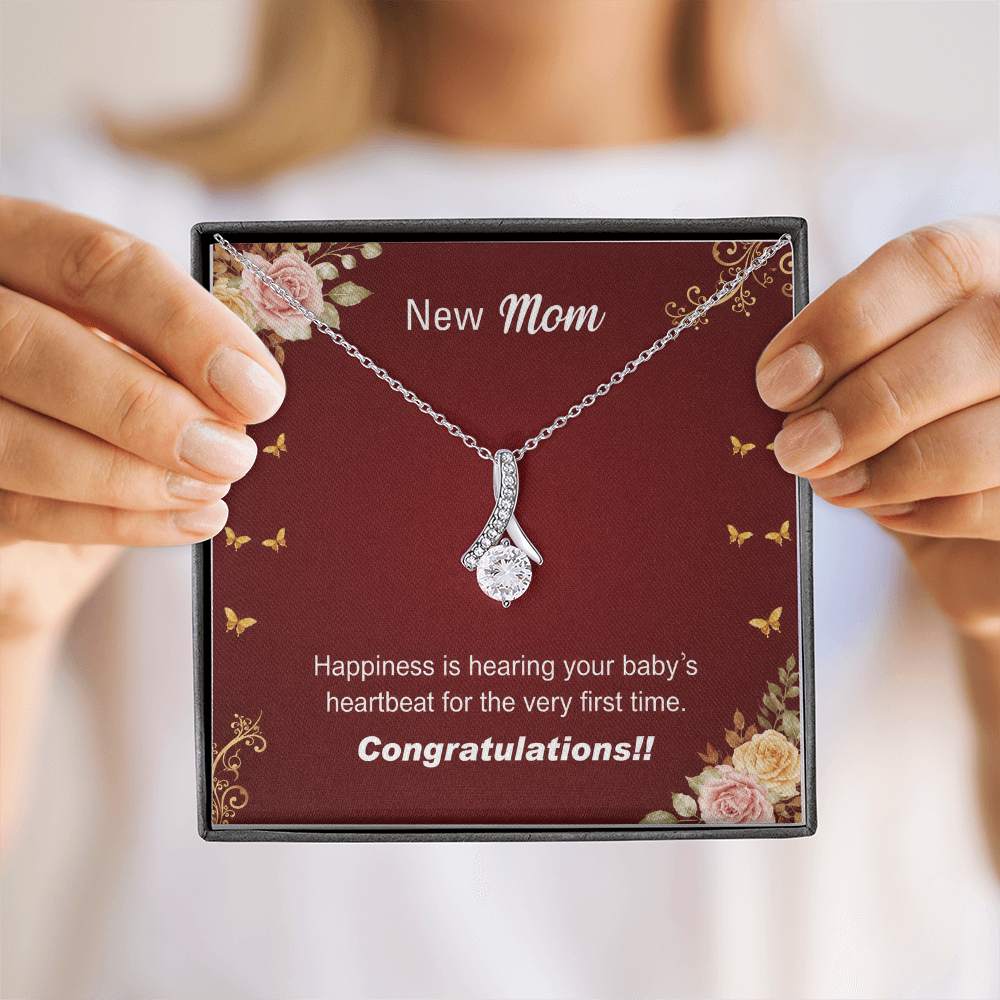 New Moms Alluring Beauty Necklace Gift Set