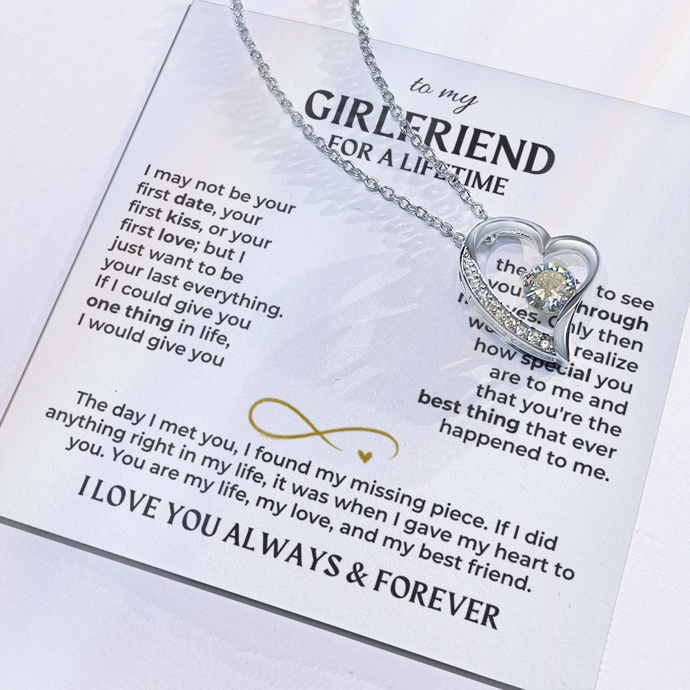 To My Girlfriend – Forever Love Necklace Gift Set